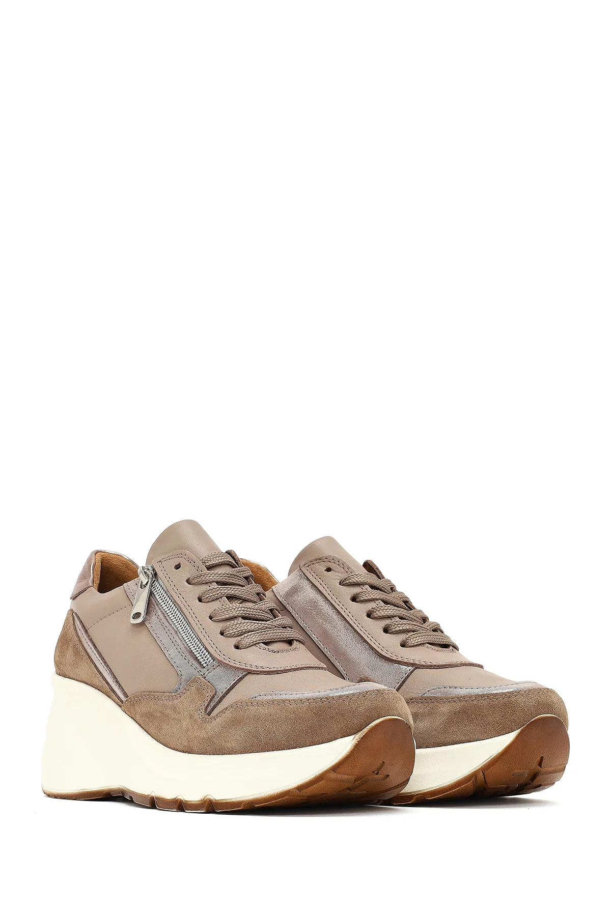 Kadın Vizon Bağcıklı Fermuar Detaylı Dolgu Topuklu Deri Sneaker - Image 3
