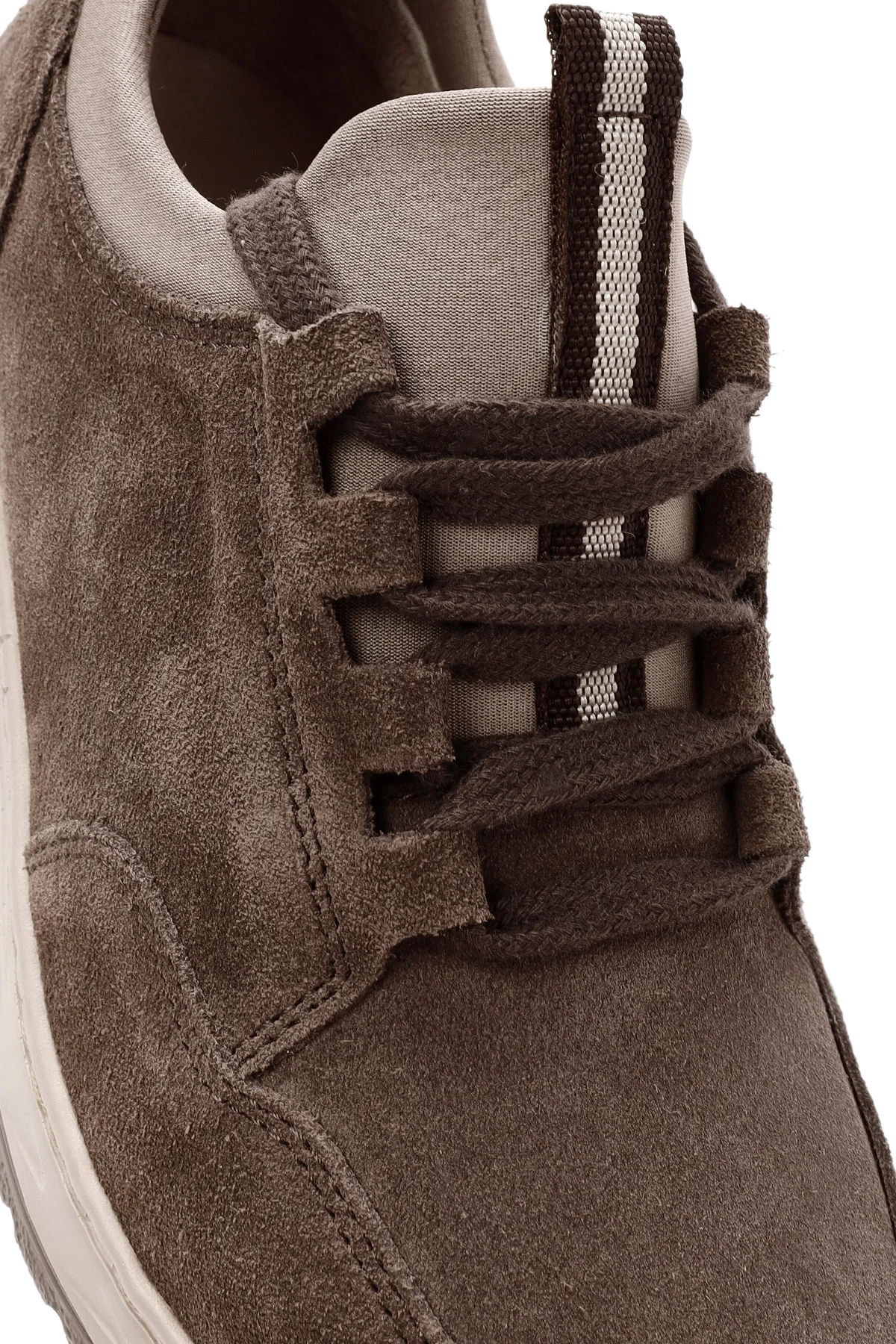 Kadın Vizon Bağcıklı Kalın Tabanlı Süet Deri Sneaker - Image 9