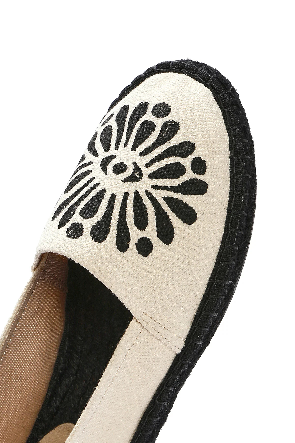 Kastamonu Taş Baskı Kadın Siyah Desenli Espadril - Image 12
