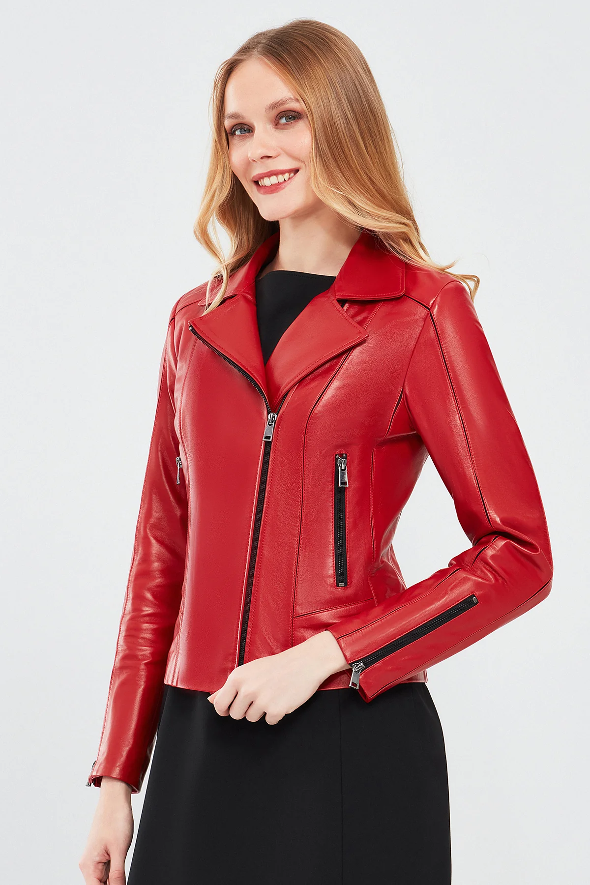 Kiara Kadın Kırmızı Slim-Fit Biker Deri Ceket - Image 3