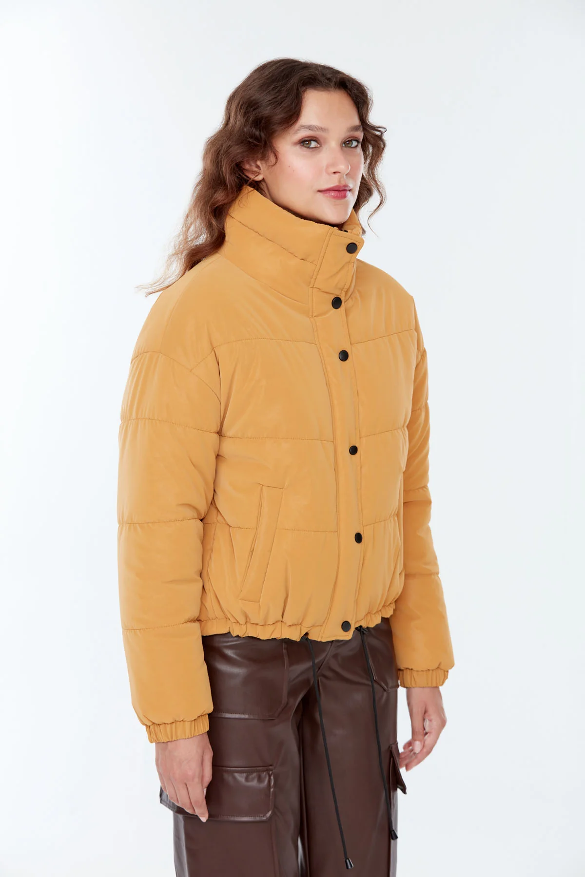 Kopenhag Kadın Safran Renk Softwear Mont - Image 3