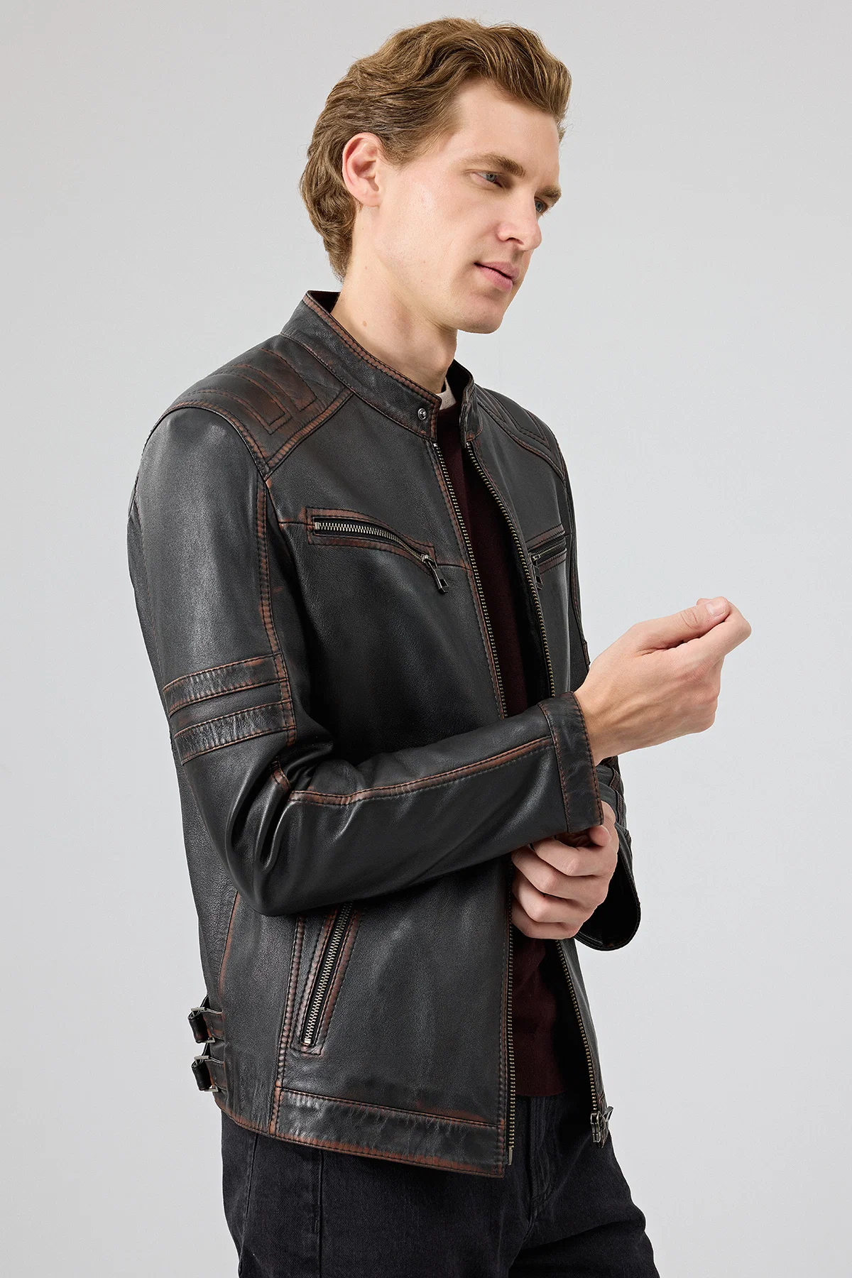 Leonard Erkek Kahverengi Vintage Slim-Fit Deri Ceket - Image 4