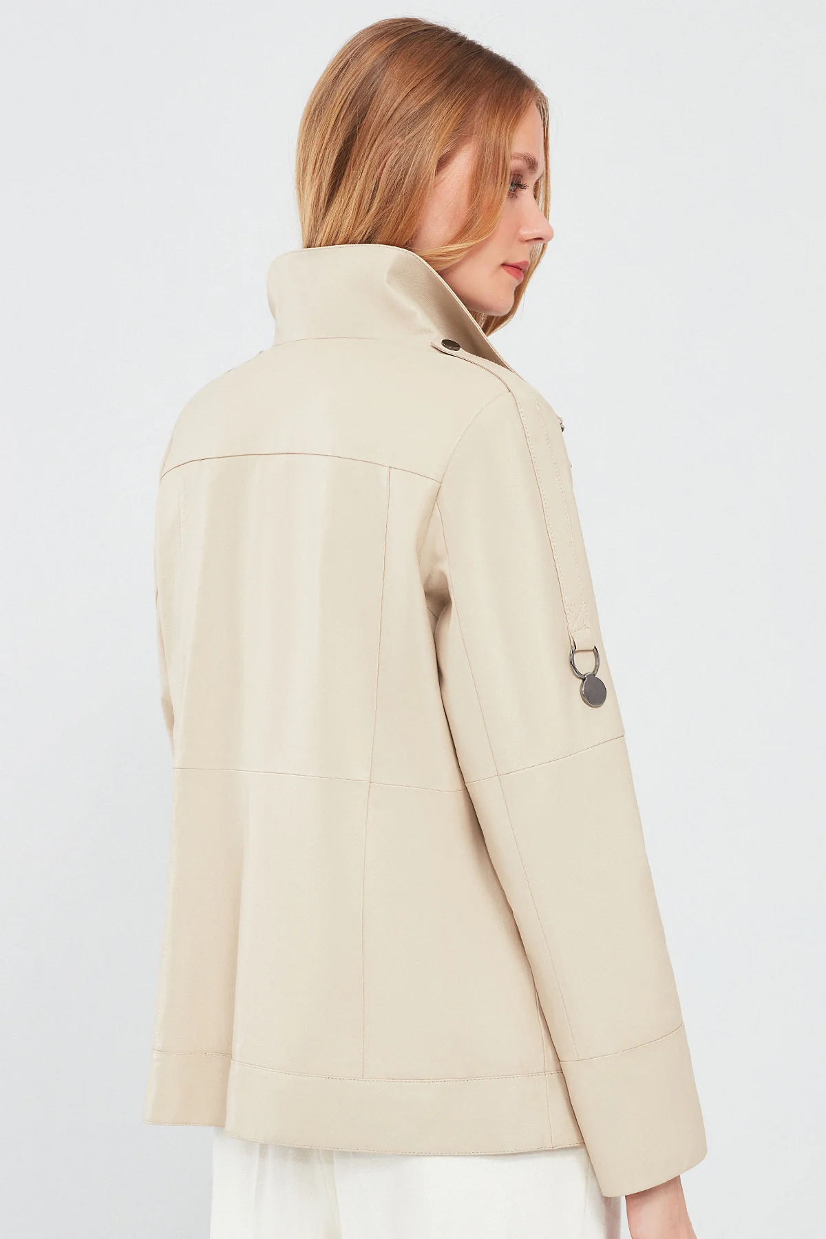 Luisa Kadın Bej Oversize Deri Mont - Image 4