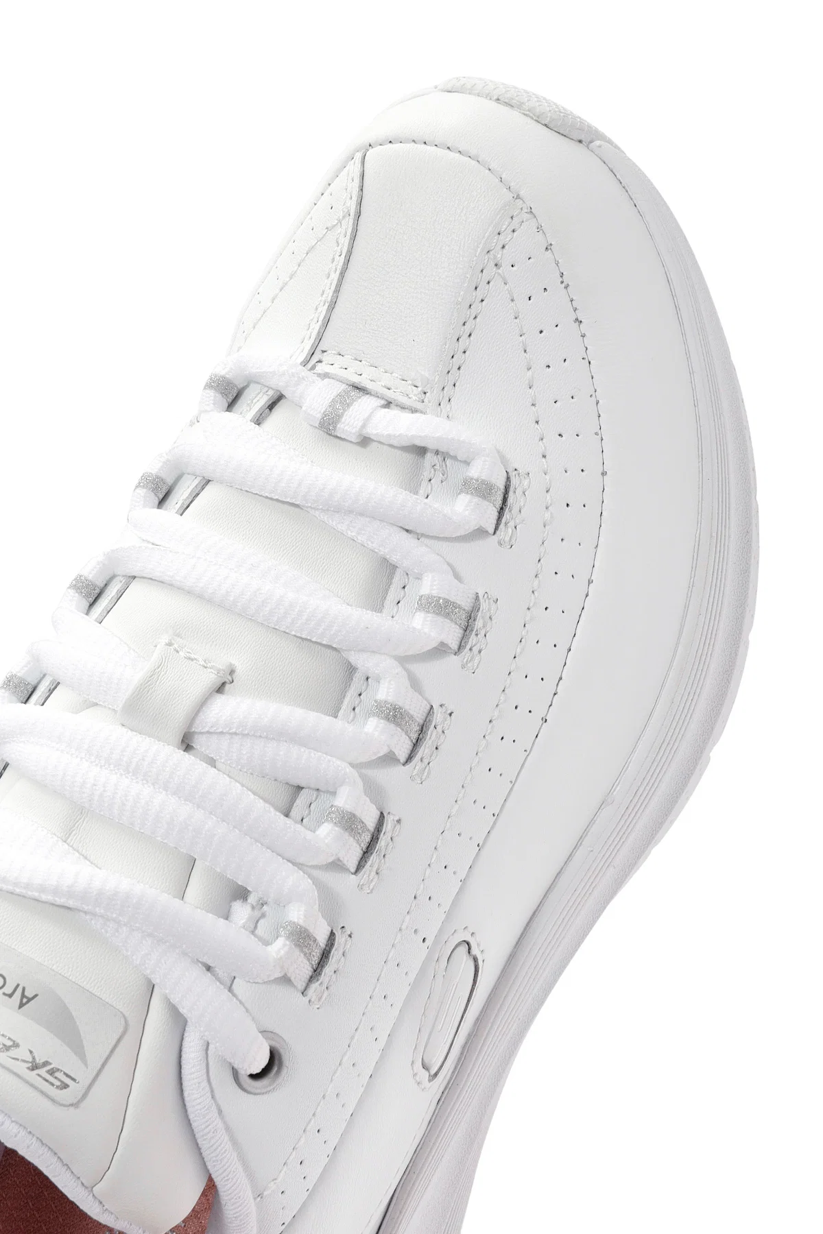 Skechers Kadın Beyaz Arch Fit Bağcıklı Kalın Tabanlı Sneaker - Image 9