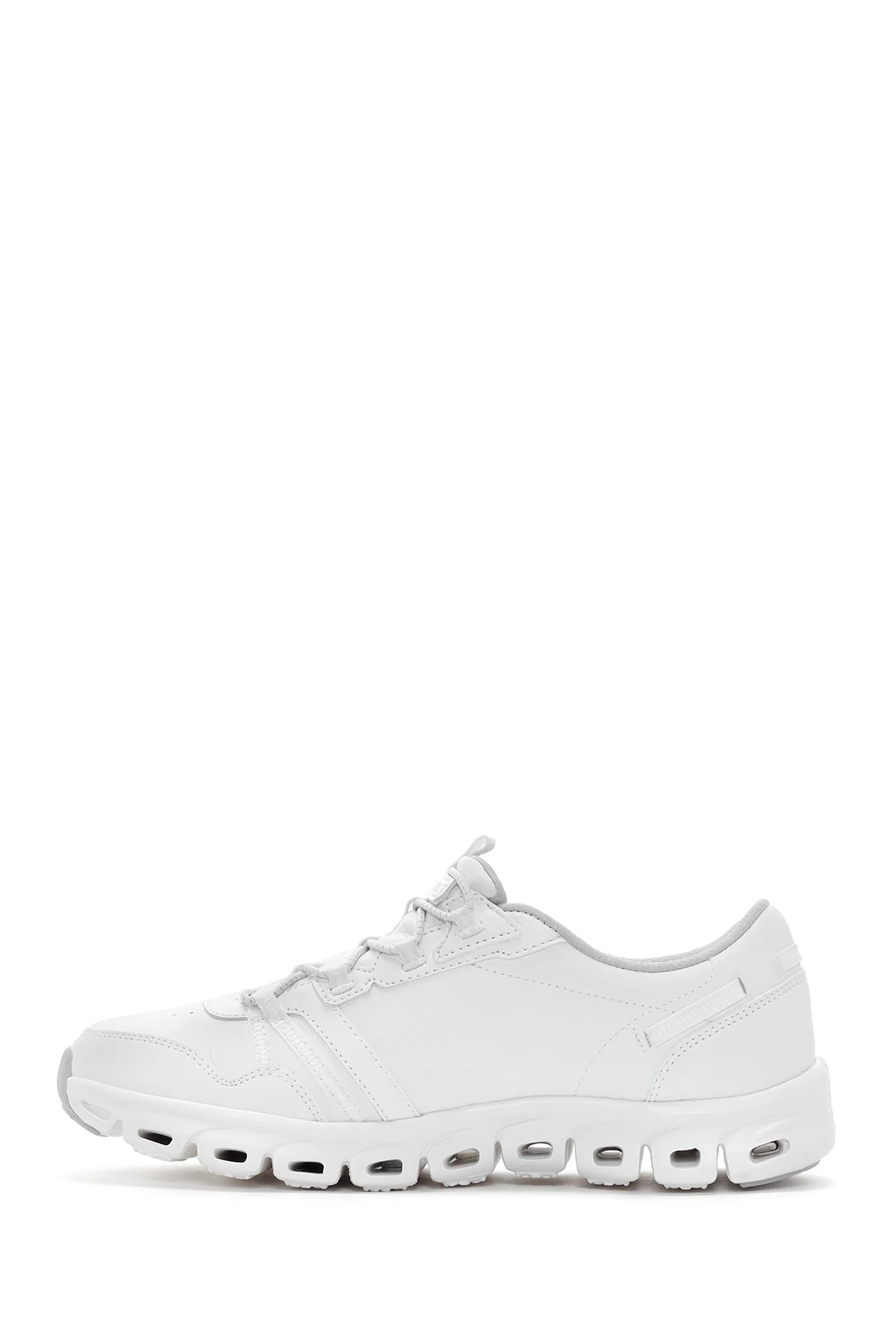 Skechers Kadın Beyaz Glide-Step - Upbeat Pace Sneaker - Image 2