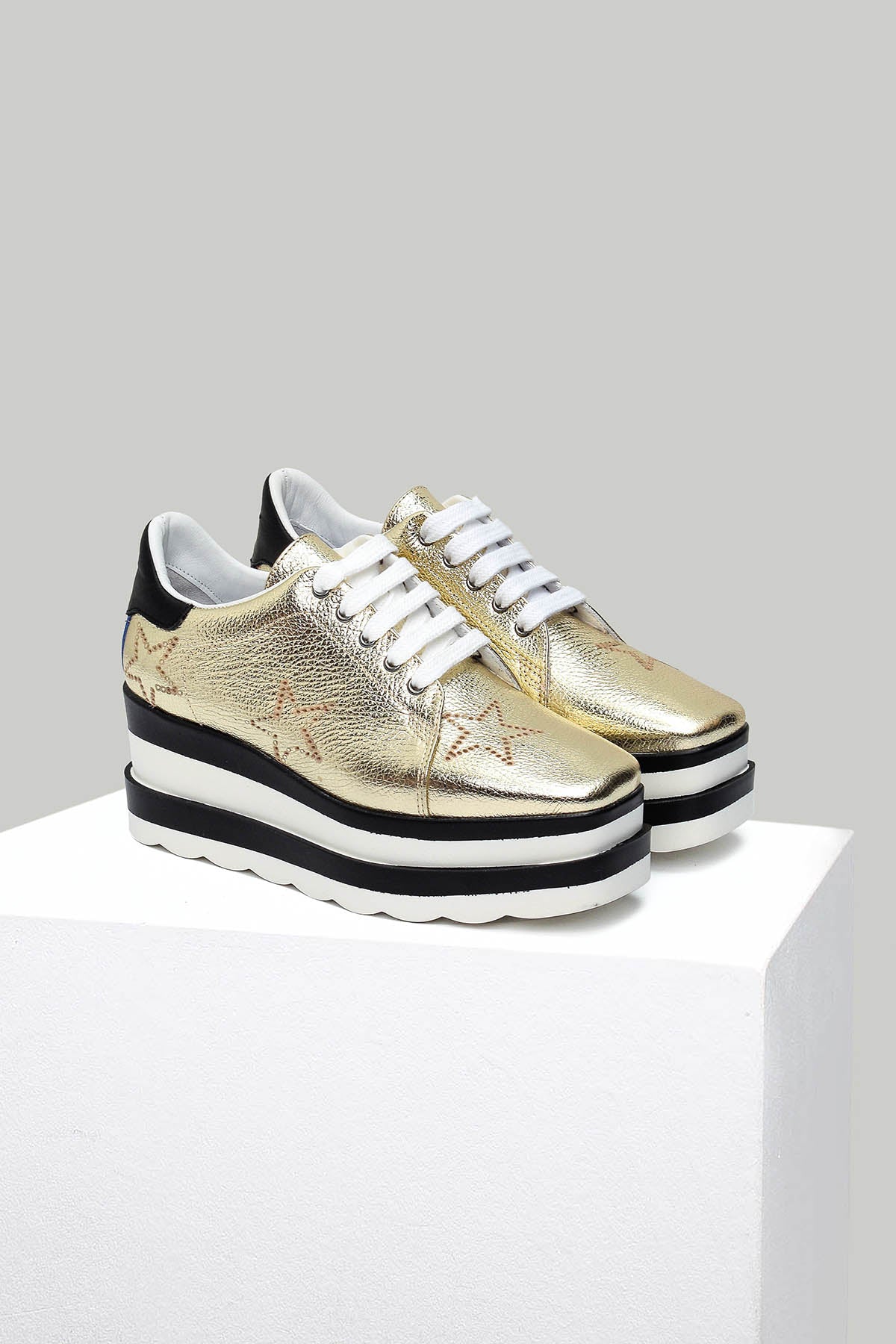 Yüksek Tabanlı Kadın Deri Sneaker - Image 4